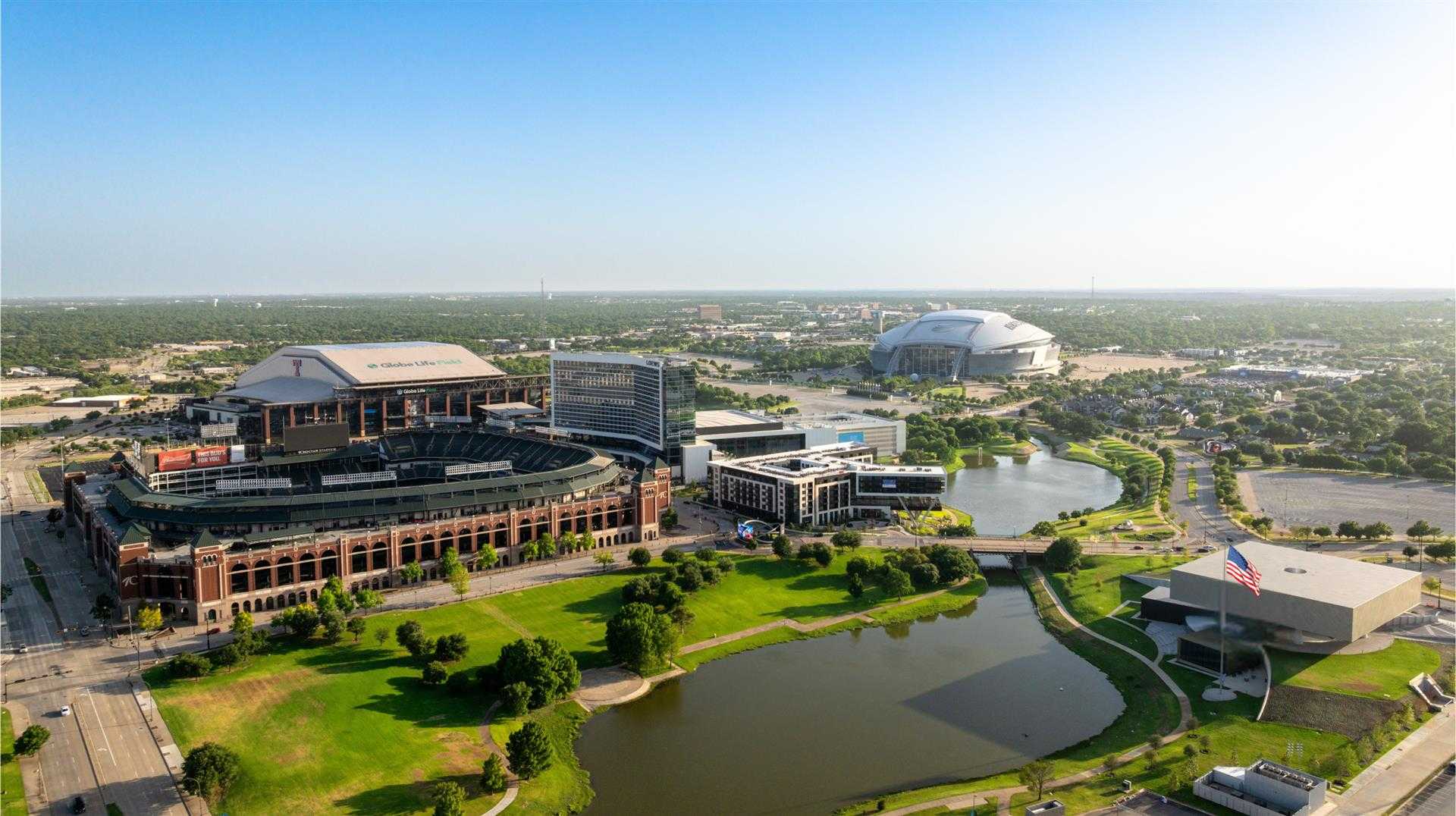 Arlington Convention & Visitors Bureau - Arlington Convention Center ใน Arlington, TX