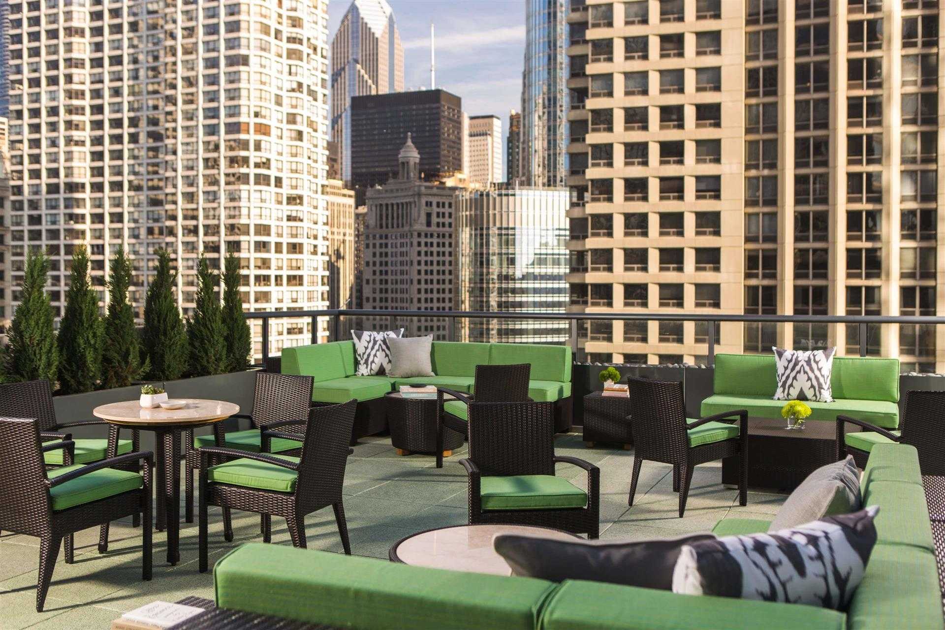 The Royal Sonesta Chicago River North ใน Chicago, IL
